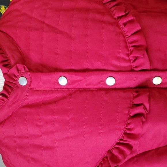 I.N. STUDIO VEST, lightweight quilted. Red size 1X cool weather 2 pockets. - Picture 2 of 7